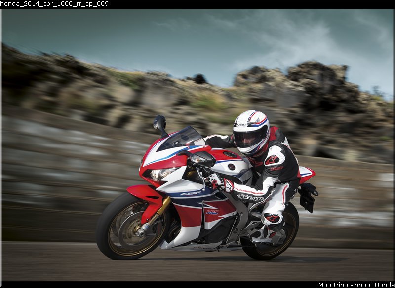 honda_2014_cbr_1000_rr_sp_009