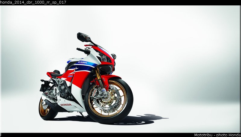 honda_2014_cbr_1000_rr_sp_017