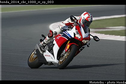honda_2014_cbr_1000_rr_sp_003.jpg
