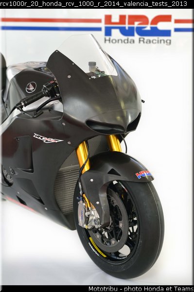 rcv1000r_20_honda_rcv_1000_r_2014_valencia_tests_2013