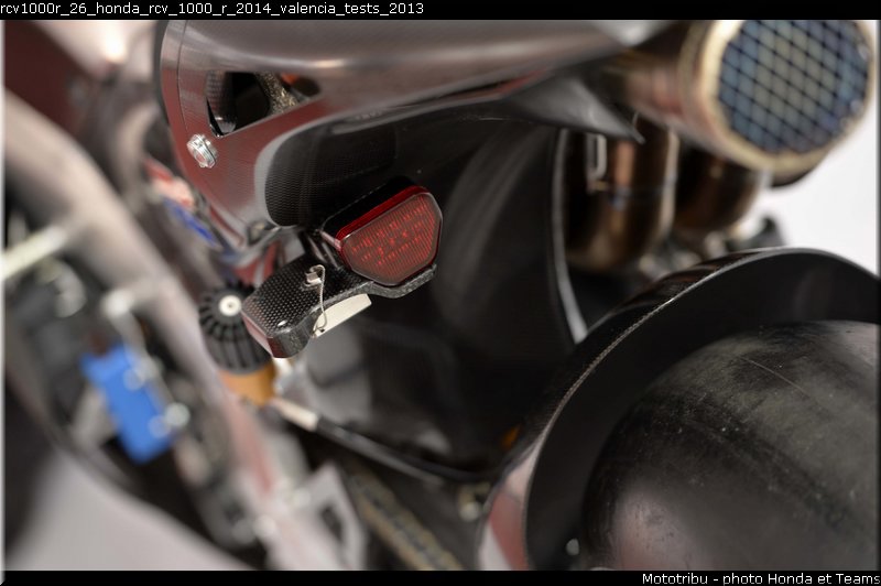 rcv1000r_26_honda_rcv_1000_r_2014_valencia_tests_2013
