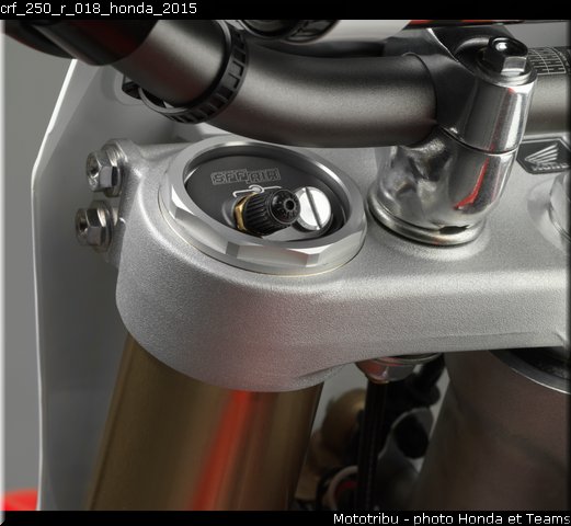 crf_250_r_018_honda_2015