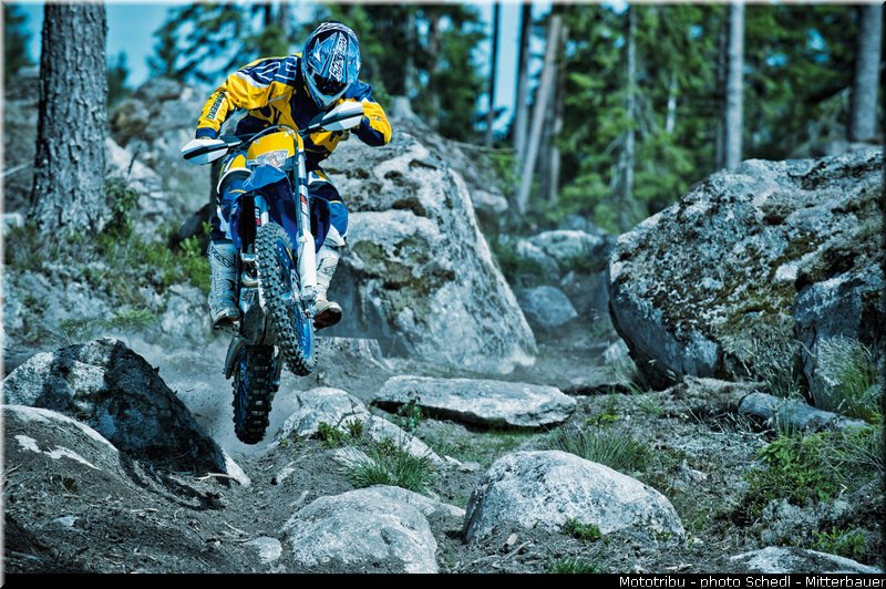 action_04_husaberg_2014