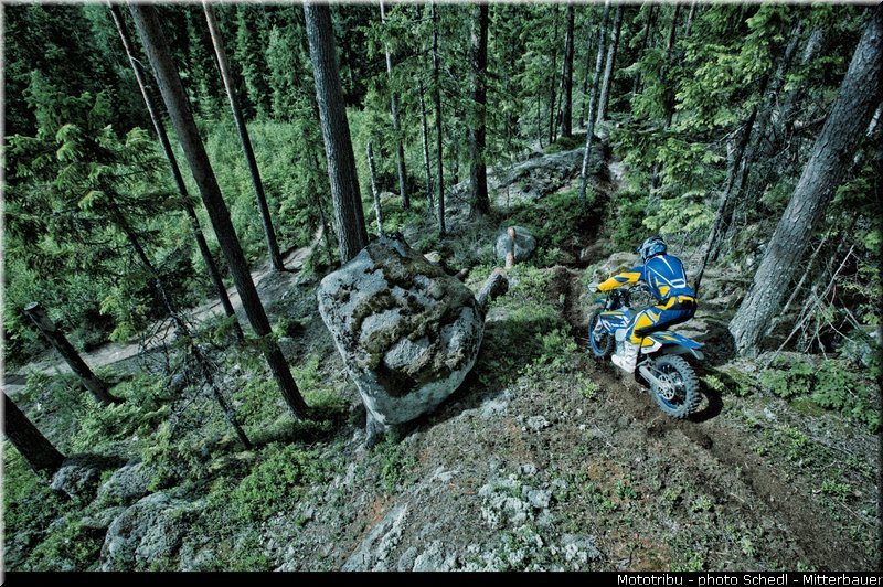 action_06_husaberg_2014