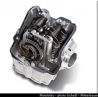 detail_04_husaberg_2014.jpg