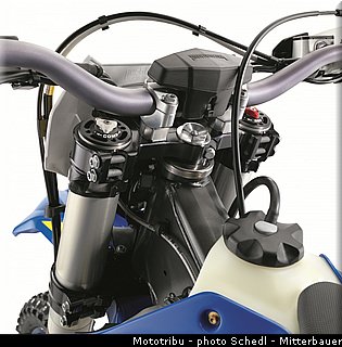 detail_11_husaberg_2014.jpg