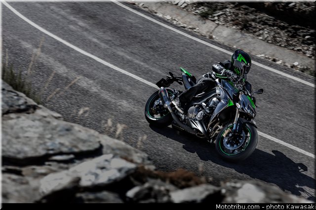 kawasaki_z1000_2014_015