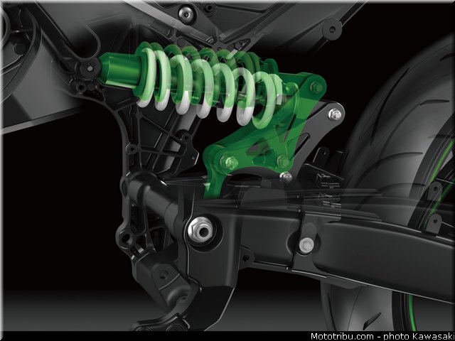 kawasaki_z1000_2014_049