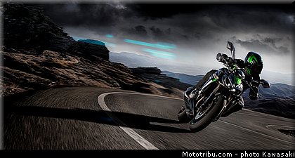 kawasaki_z1000_2014_001.jpg