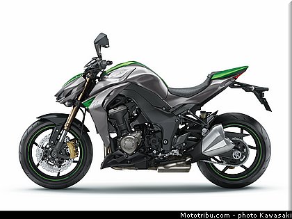 kawasaki_z1000_2014_026.jpg