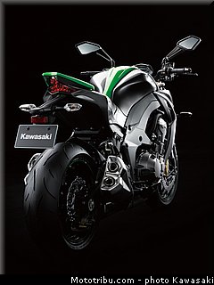 kawasaki_z1000_2014_034.jpg
