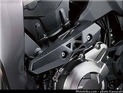 kawasaki_z1000_2014_056.jpg
