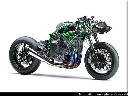 kawasaki_2015_ninja_h2r_027.jpg