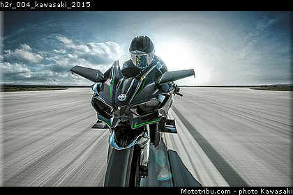h2r_004_kawasaki_2015.jpg