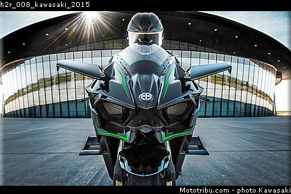 h2r_008_kawasaki_2015.jpg