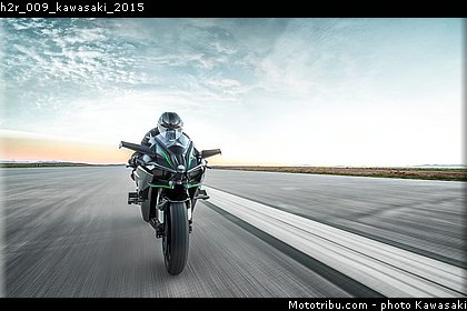 h2r_009_kawasaki_2015.jpg