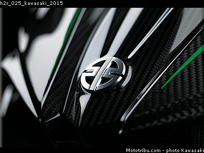 h2r_025_kawasaki_2015.jpg