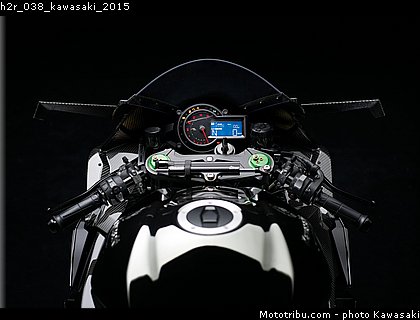 h2r_038_kawasaki_2015.jpg