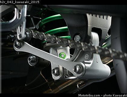 h2r_042_kawasaki_2015.jpg
