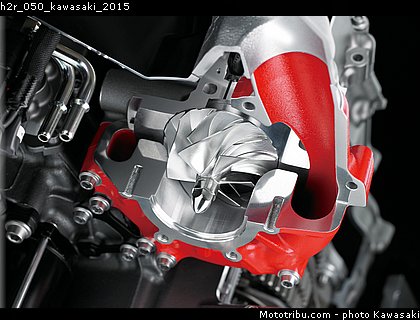 h2r_050_kawasaki_2015.jpg