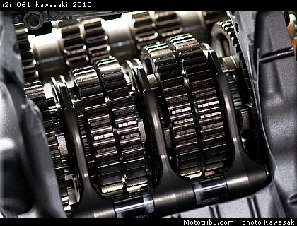 h2r_061_kawasaki_2015.jpg