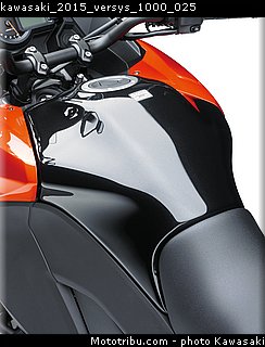 kawasaki_2015_versys_1000_025.jpg