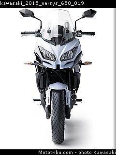 kawasaki_2015_versys_650_019.jpg