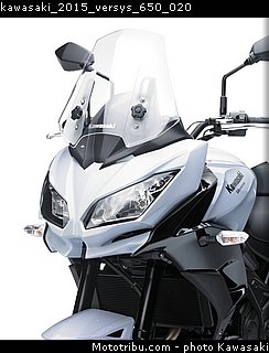 kawasaki_2015_versys_650_020.jpg
