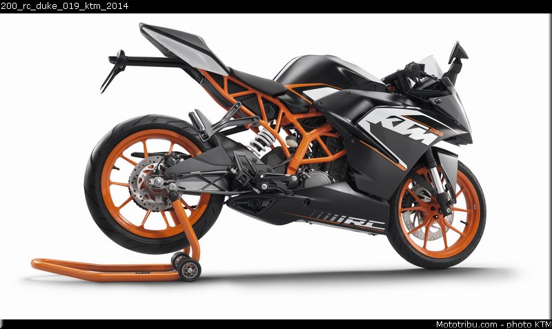 200_rc_duke_019_ktm_2014