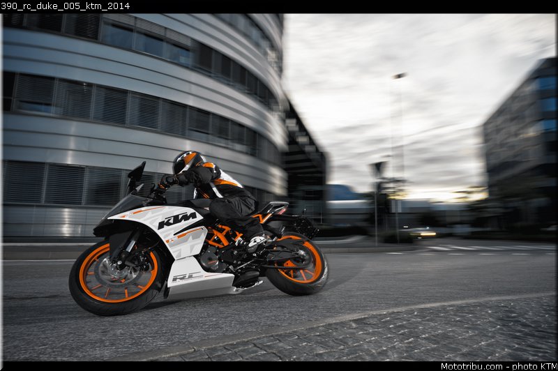390_rc_duke_005_ktm_2014