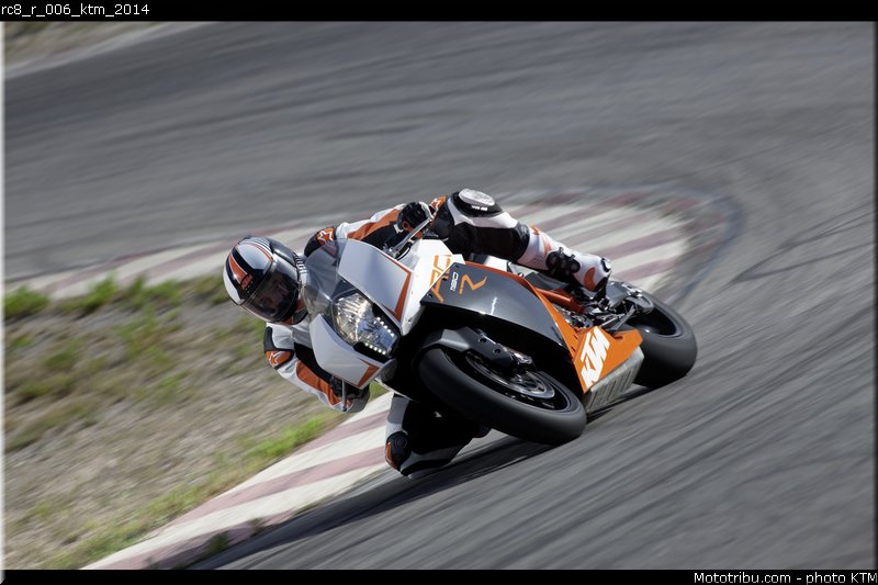 rc8_r_006_ktm_2014