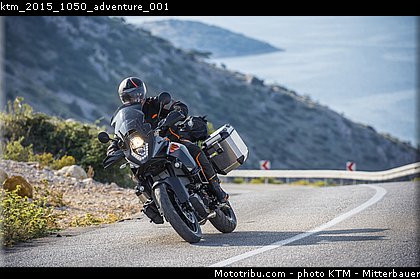 ktm_2015_1050_adventure_001.jpg