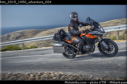 ktm_2015_1050_adventure_004.jpg