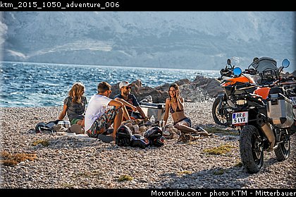 ktm_2015_1050_adventure_006.jpg