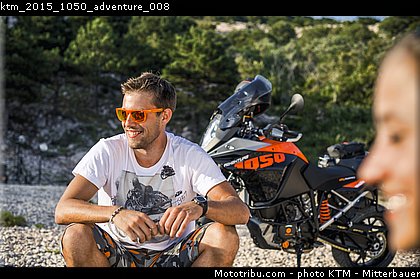 ktm_2015_1050_adventure_008.jpg