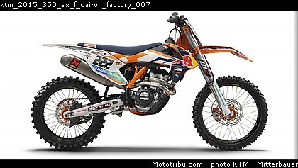 ktm_2015_350_sx_f_cairoli_factory_007.jpg