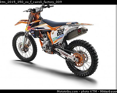 ktm_2015_350_sx_f_cairoli_factory_009.jpg