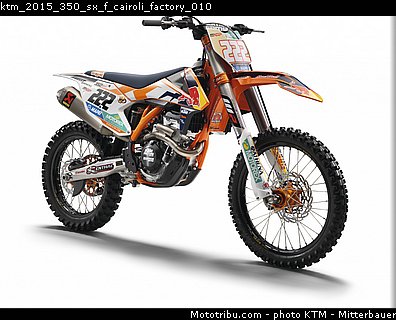 ktm_2015_350_sx_f_cairoli_factory_010.jpg