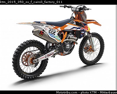 ktm_2015_350_sx_f_cairoli_factory_011.jpg