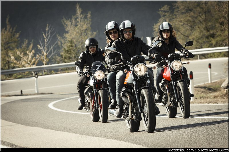 v7_010_moto_guzzi_2014