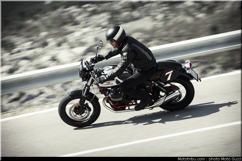 v7_racer_002_moto_guzzi_2014