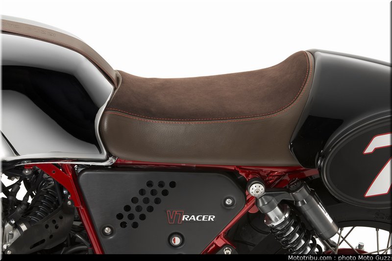 v7_racer_022_moto_guzzi_2014
