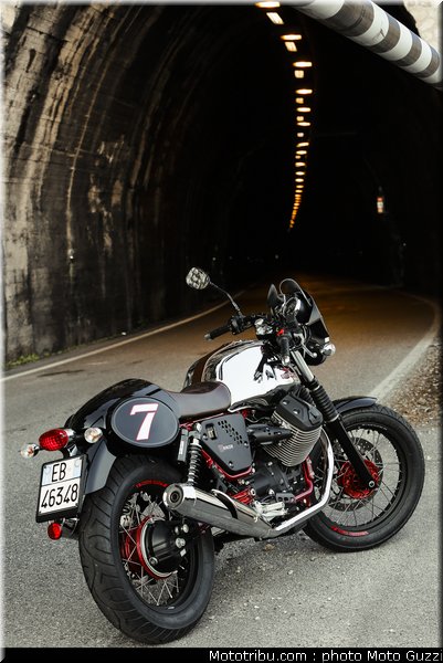 v7_racer_033_moto_guzzi_2014