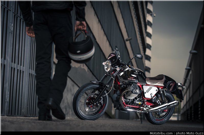 v7_racer_039_moto_guzzi_2014