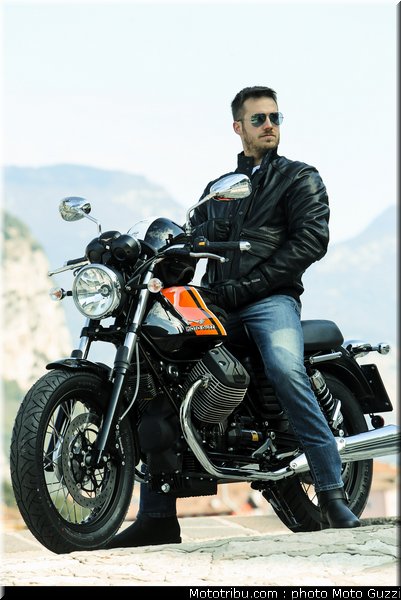 v7_special_017_moto_guzzi_2014