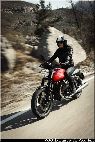 v7_stone_005_moto_guzzi_2014