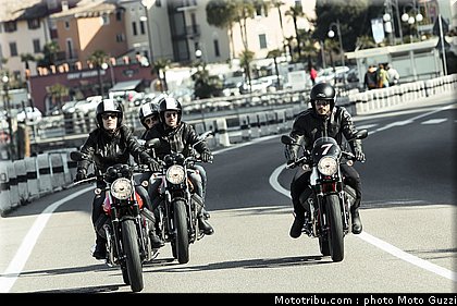 v7_007_moto_guzzi_2014.jpg
