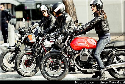 v7_017_moto_guzzi_2014.jpg