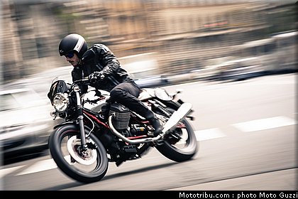 v7_racer_010_moto_guzzi_2014.jpg