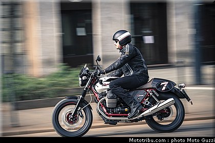 v7_racer_014_moto_guzzi_2014.jpg